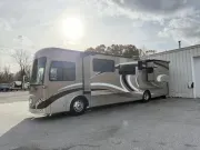 2016 Thor Motor Coach Venetian M37
