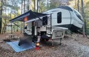 2022 Forest River Rockwood Ultra Lite FW 2442BS