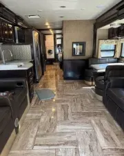 used Other Trailers Thor Motor Coach  for sale, in Omaha, NE Thumbnail 2