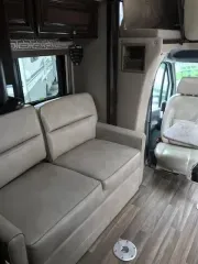used Other Trailers Thor Motor Coach  for sale, in Omaha, NE Thumbnail 3