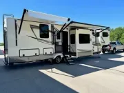 used Other Trailers Vanleigh RV  for sale, in Omaha, NE Thumbnail 3
