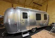 used Other Trailers Airstream  for sale, in Omaha, NE Thumbnail 2