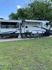 2021 Dutchmen Yukon 410RD