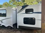 used Other Trailers Cruiser RV  for sale, in Omaha, NE Thumbnail 2