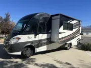 2014 Itasca Reyo 25P Class A RV