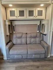 used Other Trailers Vanleigh RV  for sale, in Omaha, NE Thumbnail 3
