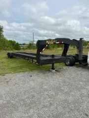 2017 Kaufman 3 Car Gooseneck 