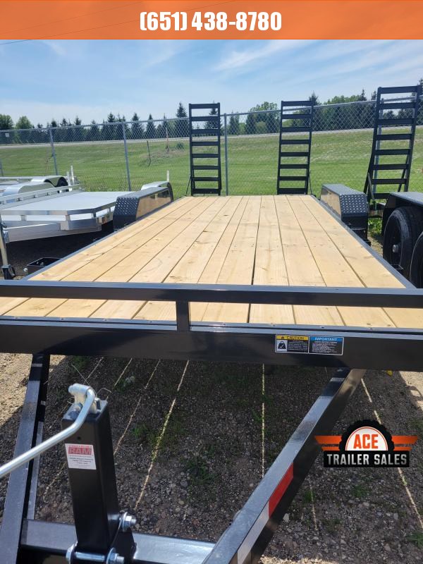 2022 H and H Trailer H8218+2HDFD-100 Car / Racing Trailer 2022 H and H Trailer H8218+2HDFD-100 Car / Racing Trailer