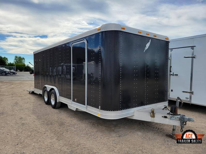 2000 Featherlite 4925 Enclosed Cargo Trailer 2000 Featherlite 4925 Enclosed Cargo Trailer
