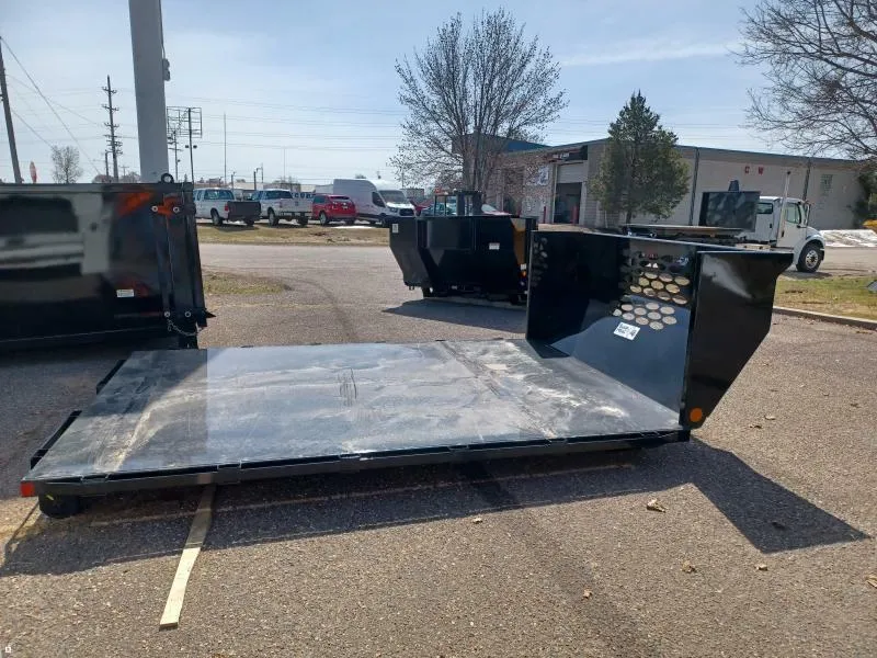 2025 Swap Hogg PLATFORM FLATBED W/STACK POCKETS W/RUB RAIL