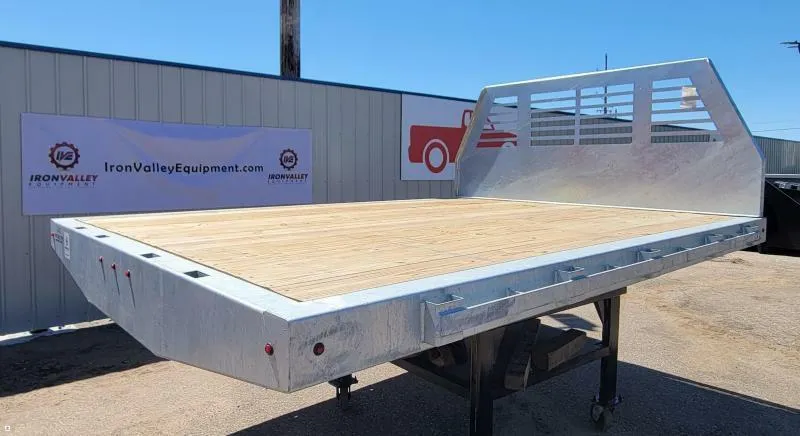 2024 Futureline MFG GALVANIZED PLATFORM BED WITH WOOD FLOOR 11' 4 X 96" DRW