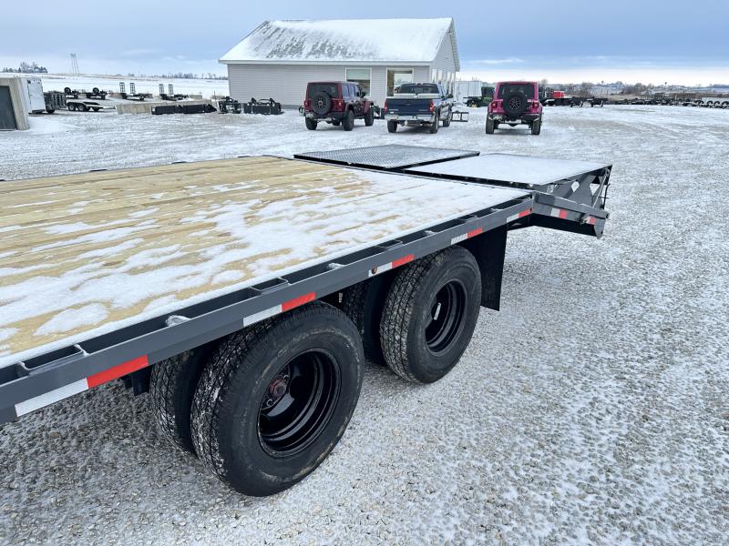 new Equipment / Flatbed Trailers Lamar Trailers  for sale, in Urbana, IA Thumbnail 4