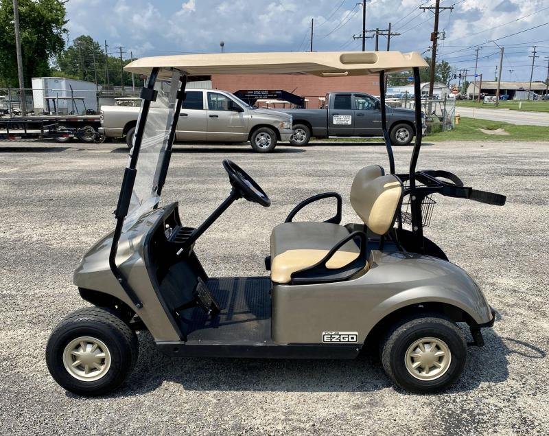 2017 E-Z-GO TXT Electric Golf Cart 2017 E-Z-GO TXT Electric Golf Cart
