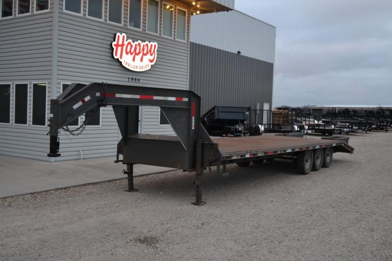 2012 Goos 102"x30' GN Tripple 7k Dove Tail With Fold Over Ramps 2012 Goos 102"x30' GN Tripple 7k Dove Tail With Fold Over Ramps