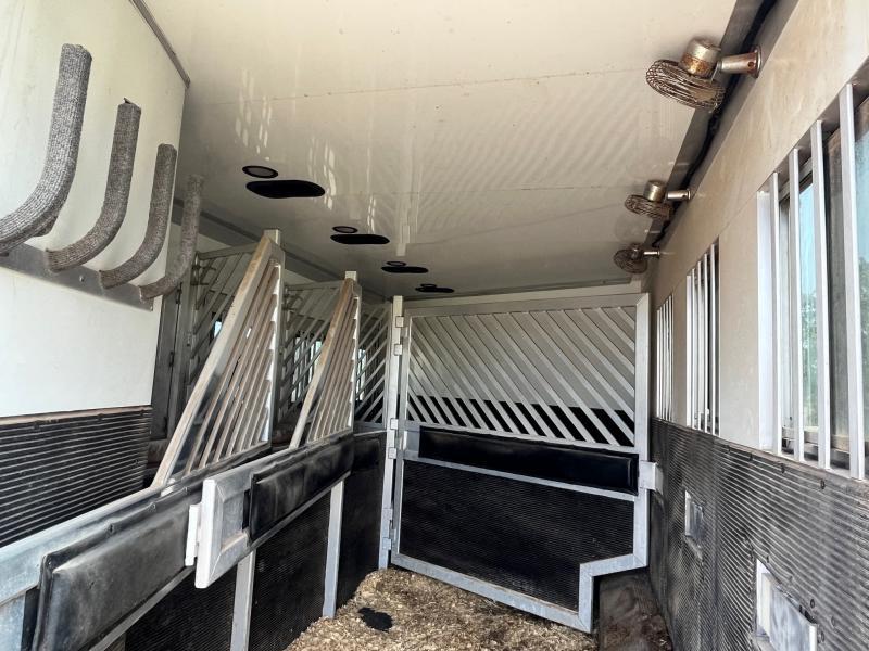 used Horse Trailers Bloomer  for sale, in Mount Pleasant, TX Thumbnail 17
