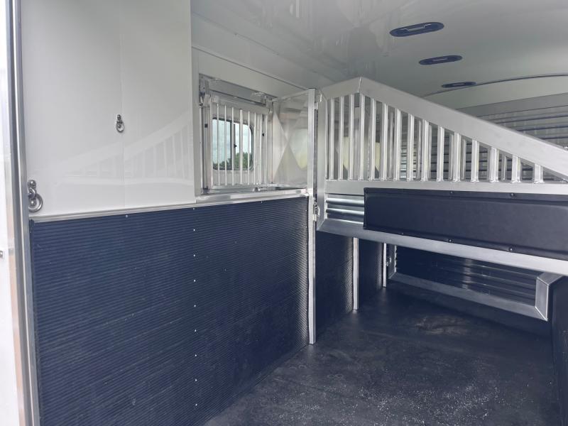 new Horse Trailers Elite Trailers  for sale, in Mount Pleasant, TX Thumbnail 24