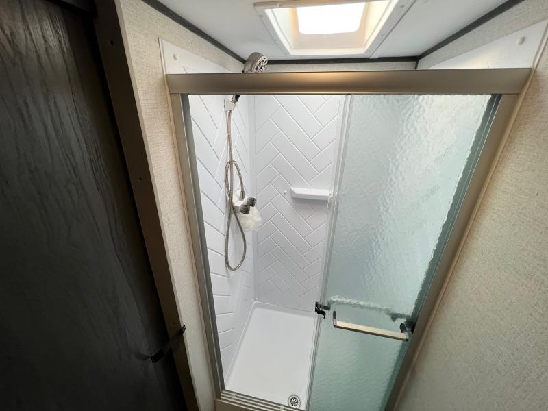 used Travel Trailers Aspen Trail Aspen Trail for sale, in Mount Pleasant, TX Thumbnail 13