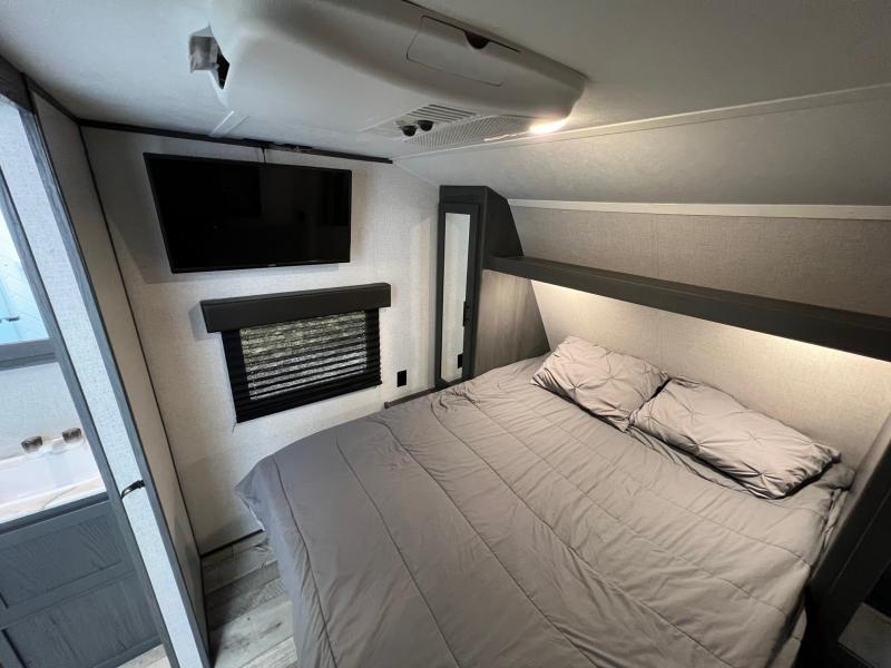 used Travel Trailers Aspen Trail Aspen Trail for sale, in Mount Pleasant, TX Thumbnail 15