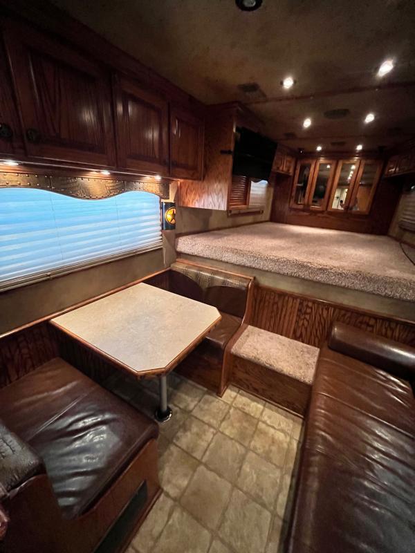 used Horse Trailers Bloomer  for sale, in Mount Pleasant, TX Thumbnail 2