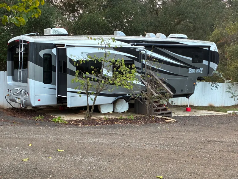 2014 Keystone RV Montana Big Sky 3582RL Fifth Wheel Trailers