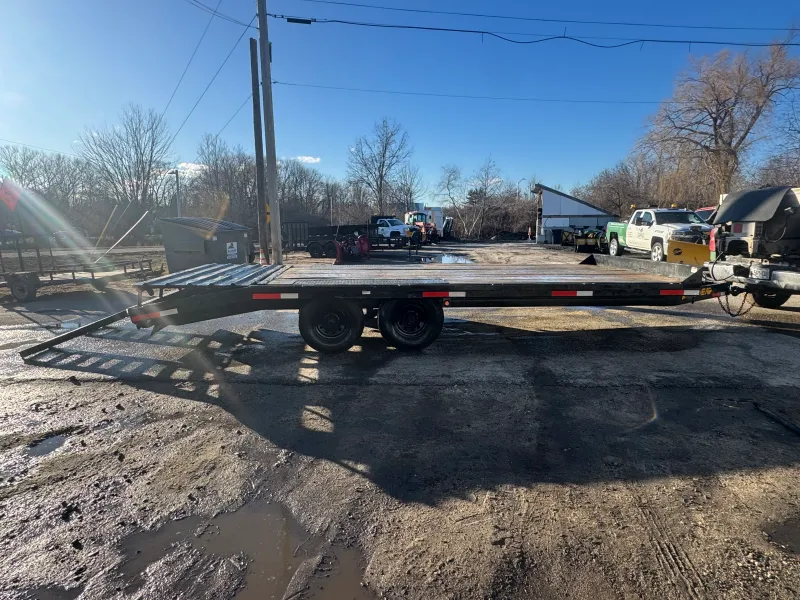 used Equipment / Flatbed Trailers Pequea  for sale, in Waterboro, ME Thumbnail 3