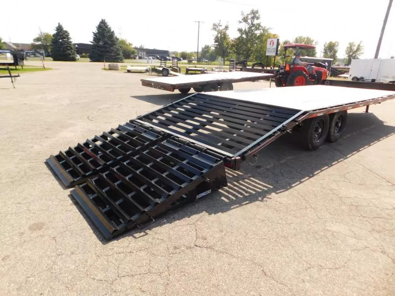new Equipment / Flatbed Trailers Diamond C Trailers  for sale, in Zeeland, MI Thumbnail 10