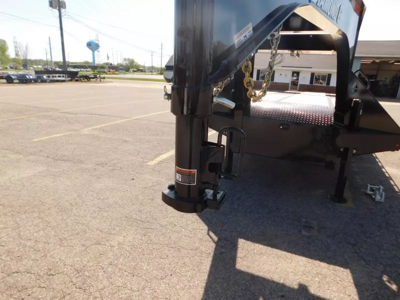 new Equipment / Flatbed Trailers Diamond C Trailers  for sale, in Zeeland, MI Thumbnail 8