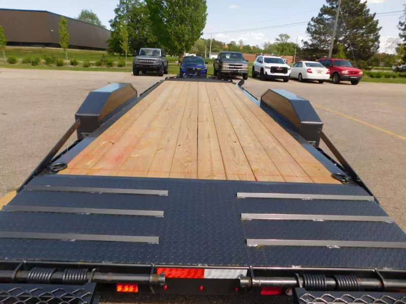 new Equipment / Flatbed Trailers Diamond C Trailers  for sale, in Zeeland, MI Thumbnail 11