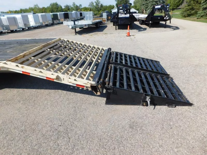 used Equipment / Flatbed Trailers Load N Go Trailers  for sale, in Zeeland, MI Thumbnail 12