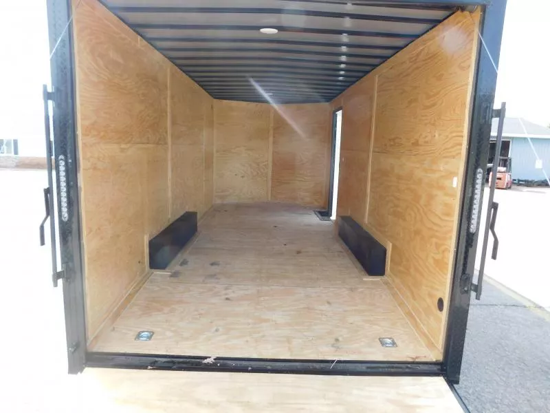 used Car Haulers / Racing Trailers Diamond Cargo  for sale, in Zeeland, MI Thumbnail 11
