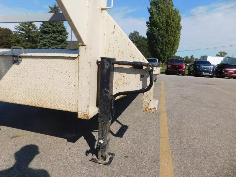 used Equipment / Flatbed Trailers Load N Go Trailers  for sale, in Zeeland, MI Thumbnail 10