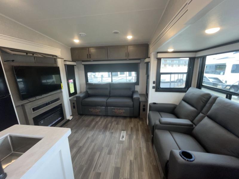 new Fifth Wheel Trailers Jayco Eagle HT for sale, in Concord, NC Thumbnail 4