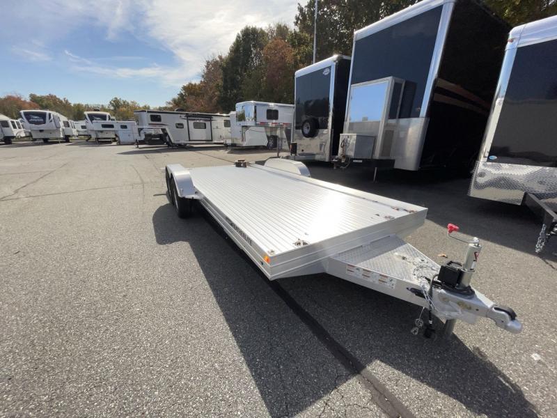 2022 Featherlite 3110