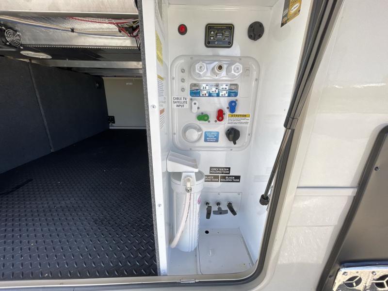 new Fifth Wheel Trailers Jayco Pinnacle for sale, in Concord, NC Thumbnail 21