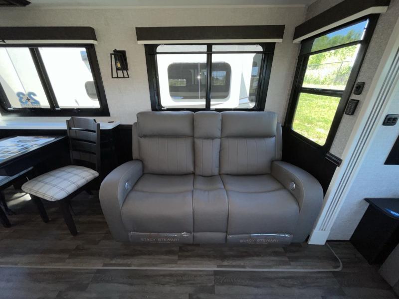 new Fifth Wheel Trailers Jayco Pinnacle for sale, in Concord, NC Thumbnail 12