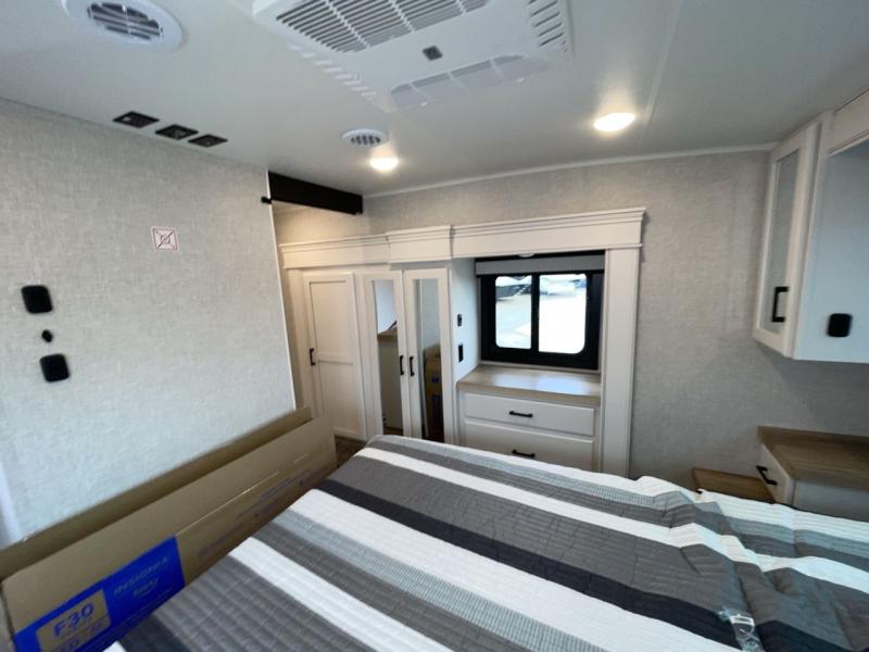 new Fifth Wheel Trailers Jayco Eagle HT for sale, in Concord, NC Thumbnail 6