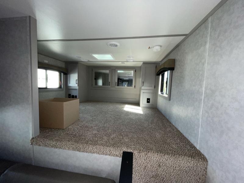 new Horse Trailers Bison Trailers  for sale, in Concord, NC Thumbnail 11
