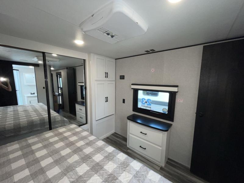 new Travel Trailers Jayco Jay Flight for sale, in Concord, NC Thumbnail 11