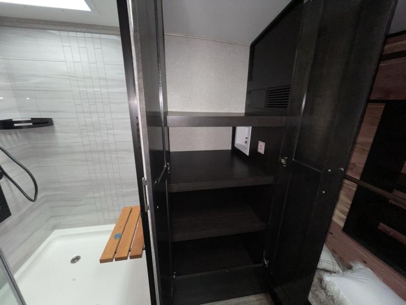 new Fifth Wheel Trailers Jayco Pinnacle for sale, in Concord, NC Thumbnail 18