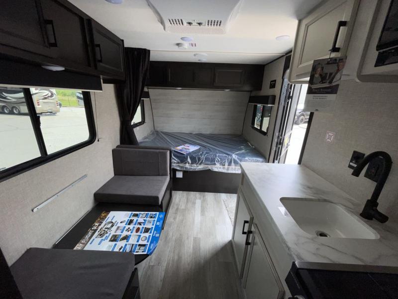 new Travel Trailers Jayco Jay Flight SLX for sale, in Concord, NC Thumbnail 11