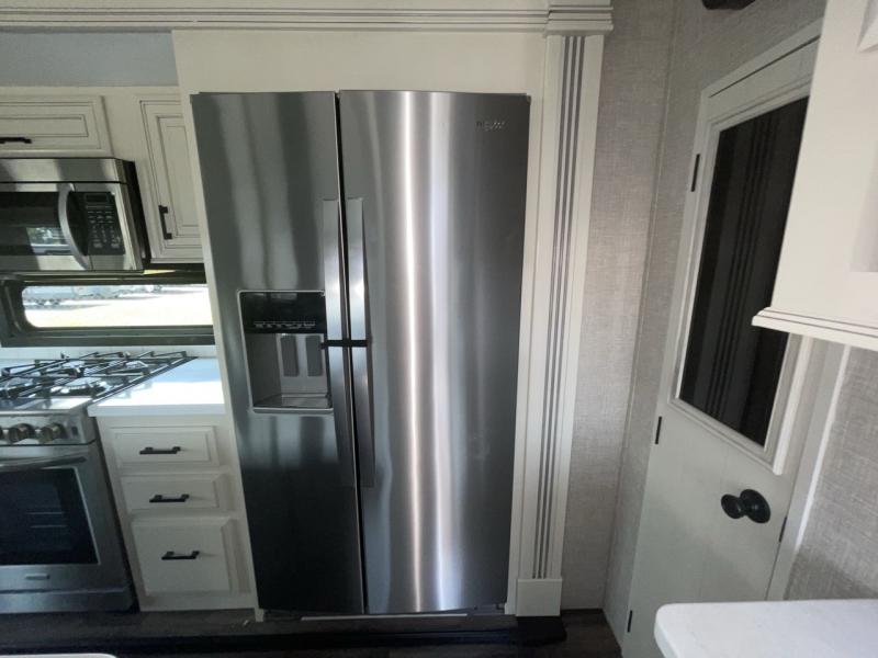 new Fifth Wheel Trailers Jayco Pinnacle for sale, in Concord, NC Thumbnail 4