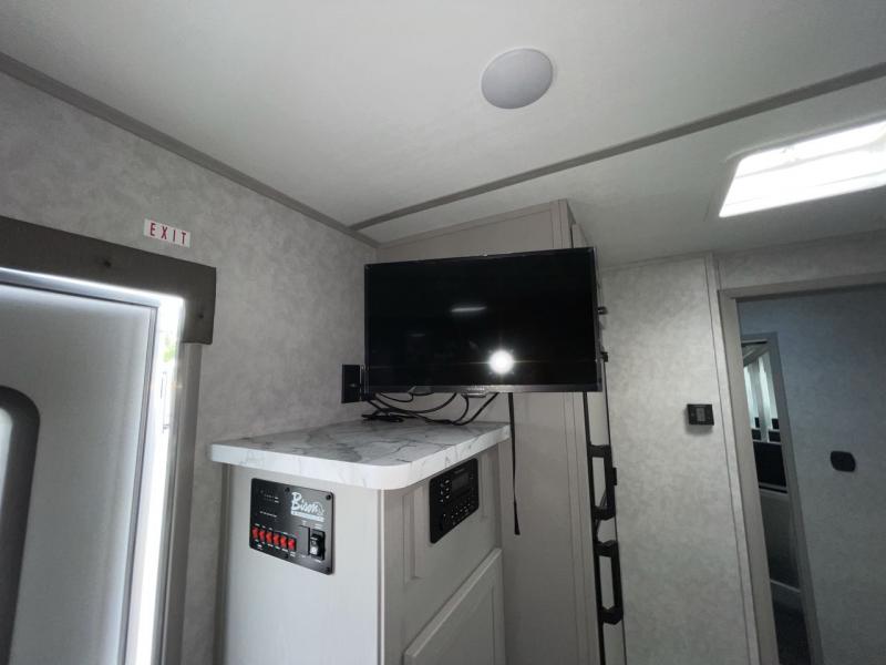 new Horse Trailers Bison Trailers  for sale, in Concord, NC Thumbnail 8