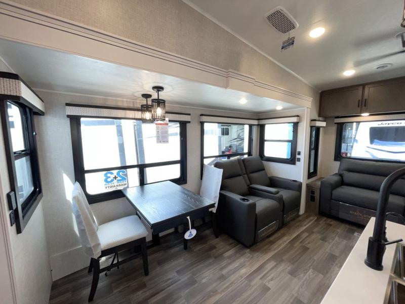 new Fifth Wheel Trailers Jayco Eagle for sale, in Concord, NC Thumbnail 6