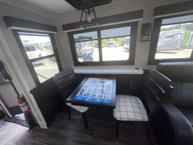 new Fifth Wheel Trailers Jayco Pinnacle for sale, in Concord, NC Thumbnail 8