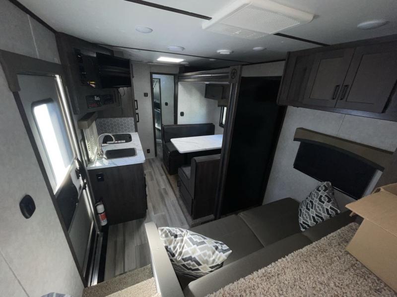 new Horse Trailers Bison Trailers  for sale, in Concord, NC Thumbnail 8