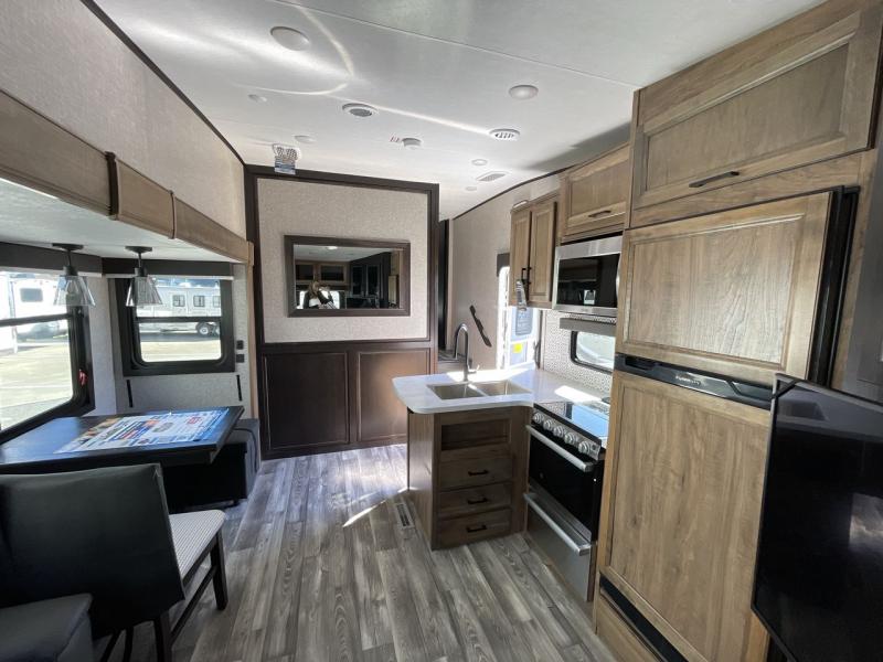 new Fifth Wheel Trailers Jayco Eagle HT for sale, in Concord, NC Thumbnail 3