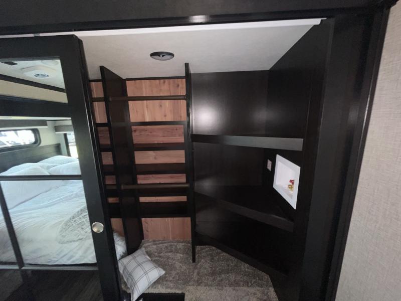 new Fifth Wheel Trailers Jayco Pinnacle for sale, in Concord, NC Thumbnail 16