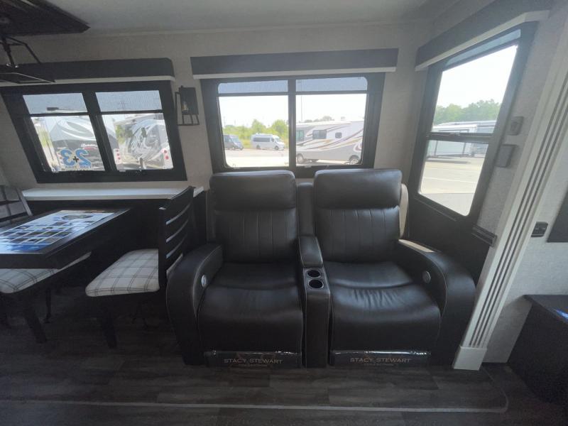 new Fifth Wheel Trailers Jayco Pinnacle for sale, in Concord, NC Thumbnail 11