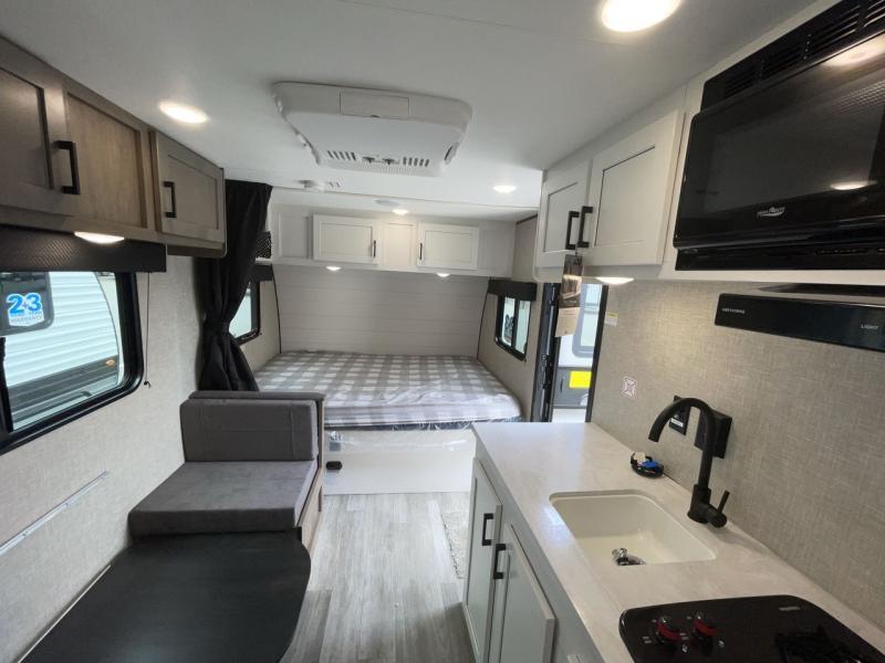 new Travel Trailers Jayco Jay Flight SLX for sale, in Concord, NC Thumbnail 3