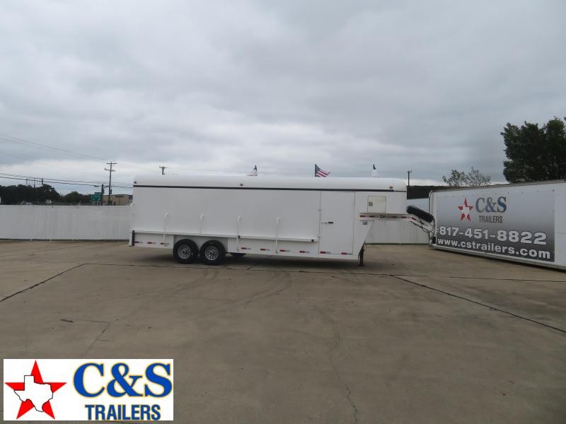 2021 Delco Trailers 80 x 24 Livestock Trailer 2021 Delco Trailers 80 x 24 Livestock Trailer
